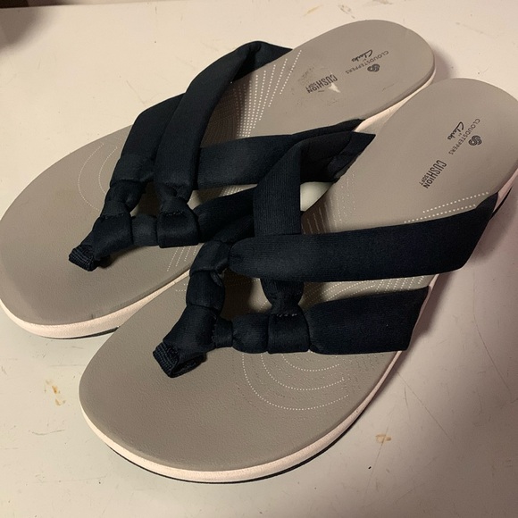 Clark’s Arla Cloudsteppers Sandal Women’s Size 11 - Picture 1 of 5